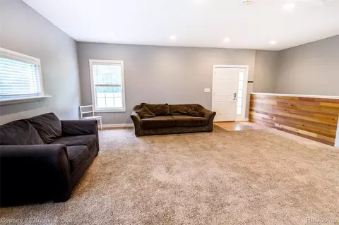 Living - 5260 Rives Junction Rd, Blackman, MI 49201 photo 7 of 8