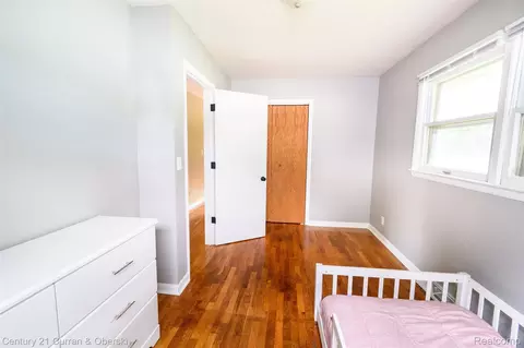 Bedroom - 5260 Rives Junction Rd, Blackman, MI 49201 photo 4 of 7