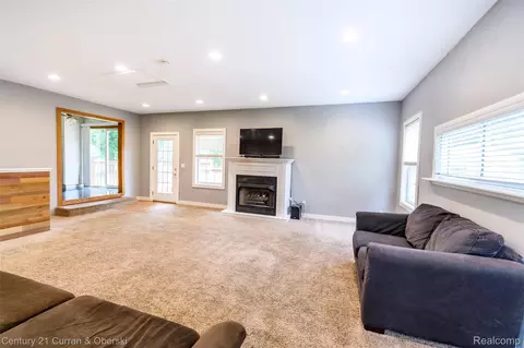 Living - 5260 Rives Junction Rd, Blackman, MI 49201 photo 6 of 8