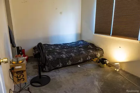 Bedroom - 15167 Meadow St, Romulus, MI 48174 photo 2 of 5