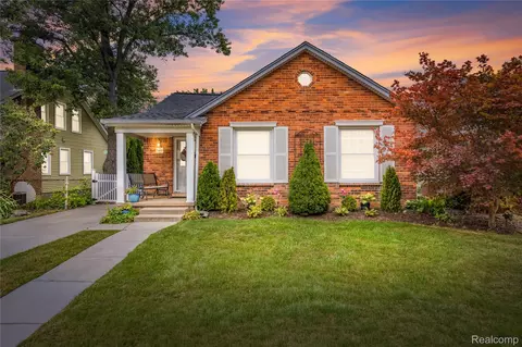 1400 Harvard Rd, Berkley, MI 48072