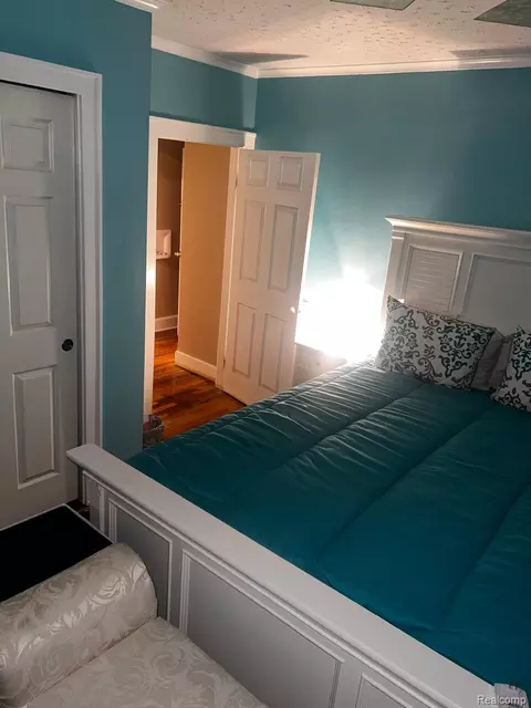 Bedroom - 3364 E Pierson Rd, Flint, MI 48506 photo 3 of 9
