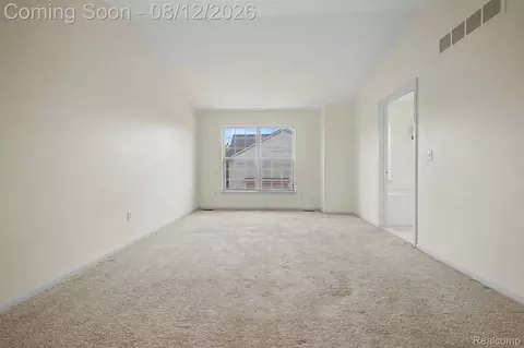 Living - 9 Lyons Ct, Dearborn, MI 48126 photo 7 of 9