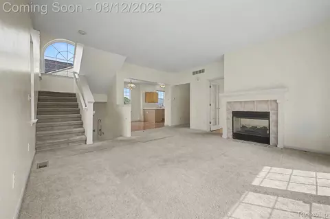 Living - 9 Lyons Ct, Dearborn, MI 48126 photo 1 of 9