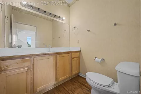 Bath - 9 Lyons Ct, Dearborn, MI 48126 photo 1 of 4