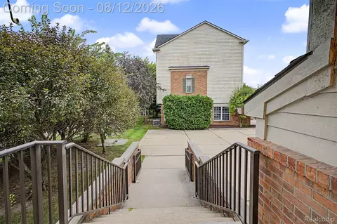 Exterior - 9 Lyons Ct, Dearborn, MI 48126 photo 3 of 3