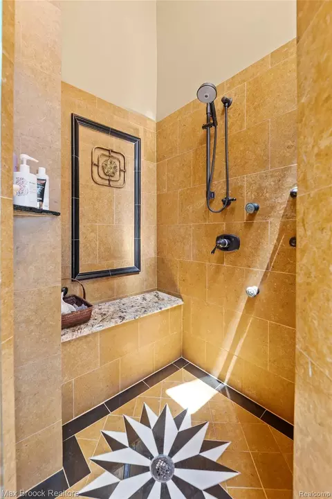 Bath - 532 Brookside Ave, Birmingham, MI 48009 photo 3 of 4