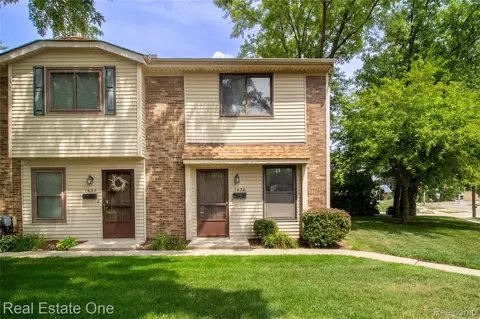 1430 W Webster Rd, Royal Oak, MI 48073