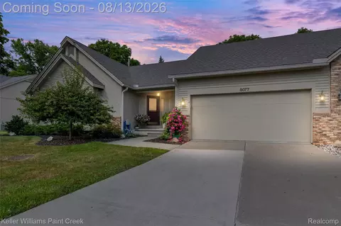 8077 Sawgrass Trl, Grand Blanc, MI 48439