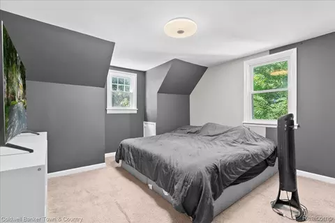 Bedroom - 617 Irvington Ave, Lansing, MI 48910 photo 3 of 4