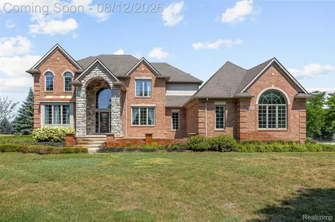 50940 Park Place Dr, Northville, MI 48167