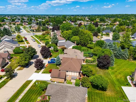 View/Area - 52844 Karon Dr, Macomb, MI 48042 photo 10 of 15