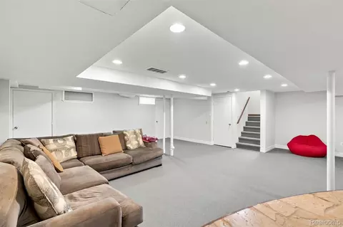 Other - 52844 Karon Dr, Macomb, MI 48042 photo 8 of 17