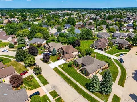 View/Area - 52844 Karon Dr, Macomb, MI 48042 photo 12 of 15