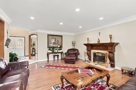 Other - 52844 Karon Dr, Macomb, MI 48042 photo 3 of 17