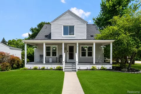 20310 Melvin St, Livonia, MI 48152