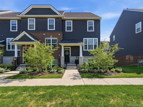 227 N Sydney Ct, Plymouth, MI 48170