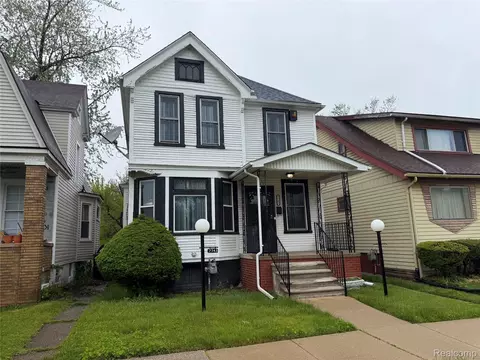 7743 E Canfield St, Detroit, MI 48214