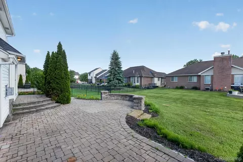 Exterior - 21642 Kendyl Ct, Macomb, MI 48044 photo 5 of 7