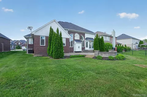 Exterior - 21642 Kendyl Ct, Macomb, MI 48044 photo 4 of 7