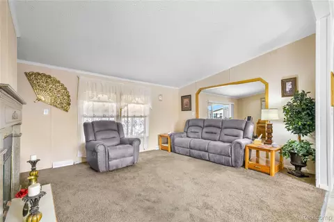 Living - 13451 Mapleview St, Ash, MI 48117 photo 4 of 6