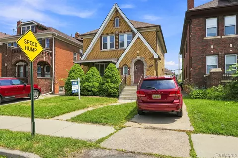 16554 Fairfield St, Detroit, MI 48221