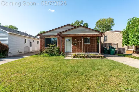 28628 Block St, Garden City, MI 48135