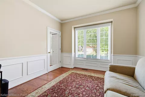 Living - 22296 Beech Knoll Dr, Macomb, MI 48044 photo 3 of 3