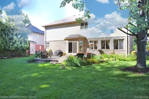 Exterior - 22296 Beech Knoll Dr, Macomb, MI 48044 photo 9 of 9