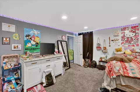 Bedroom - 527 Leland St, Flushing, MI 48433 photo 1 of 4