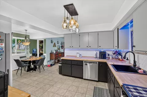 Kitchen - 527 Leland St, Flushing, MI 48433 photo 1 of 4