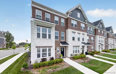 43160 Atwood Ave #10, Novi, MI 48375
