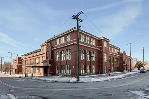 1395 Antietam Ave #39, Detroit, MI 48207