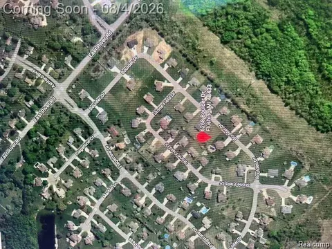 6268 Boulder Dr, Flint, MI 48433 photo 3