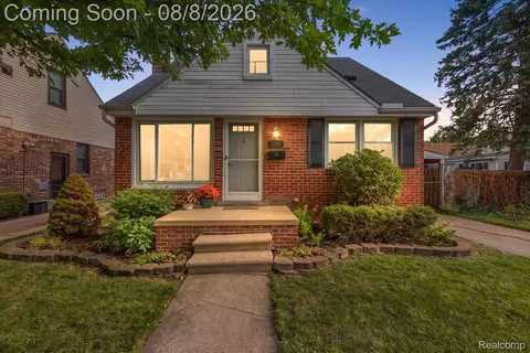 1150 Eleven Mile Rd, Berkley, MI 48072