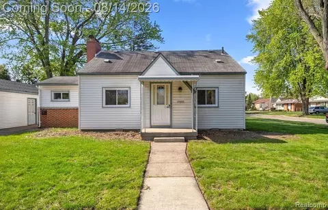 6644 N Vernon St, Dearborn Heights, MI 48127