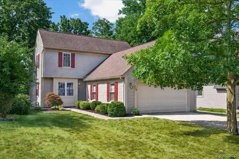 149 Ferndale Ave, Rochester, MI 48307
