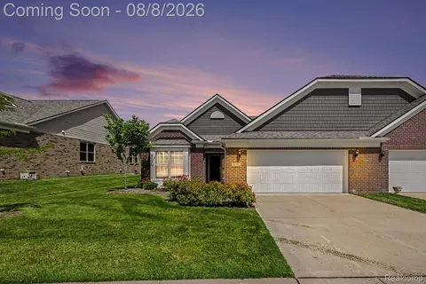 48762 Rockview Rd, Novi, MI 48374