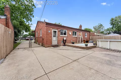 Exterior - 22109 Haskell St, Taylor, MI 48180 photo 2 of 2