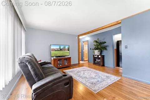 Living - 22109 Haskell St, Taylor, MI 48180 photo 2 of 2
