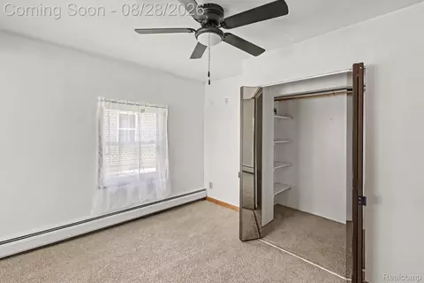 Bedroom - 1107 Corydon Dr, Mount Morris, MI 48458 photo 3 of 4