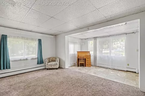 Living - 1107 Corydon Dr, Mount Morris, MI 48458 photo 1 of 6