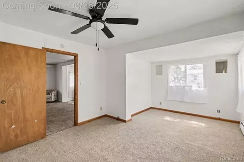 Bedroom - 1107 Corydon Dr, Mount Morris, MI 48458 photo 2 of 4