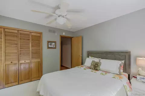 Bedroom - 2411 Farmbrook Trl, Addison, MI 48370 photo 2 of 3