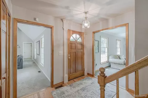 Entry Way - 2411 Farmbrook Trl, Addison, MI 48370 photo 1 of 4