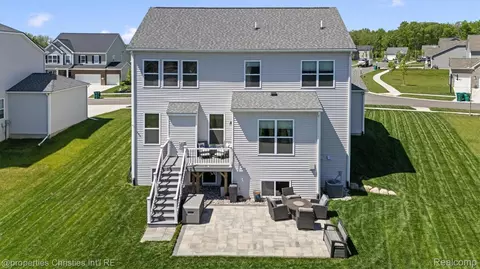 Exterior - 2721 Maize Loop, Saline, MI 48176 photo 4 of 8