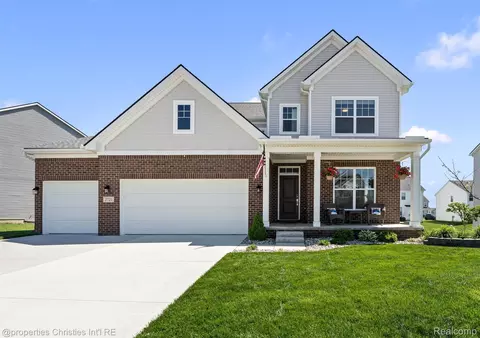 Exterior - 2721 Maize Loop, Saline, MI 48176 photo 2 of 8