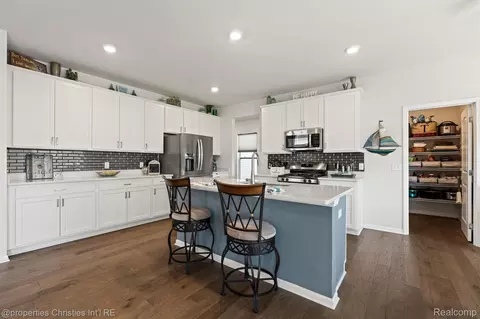Kitchen - 2721 Maize Loop, Saline, MI 48176 photo 1 of 4