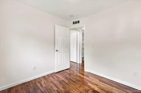 Bedroom - 15432 Orchard St, Romulus, MI 48174 photo 6 of 6