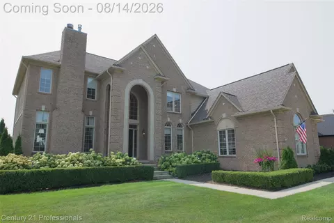 916 Majestic, Rochester Hills, MI 48306